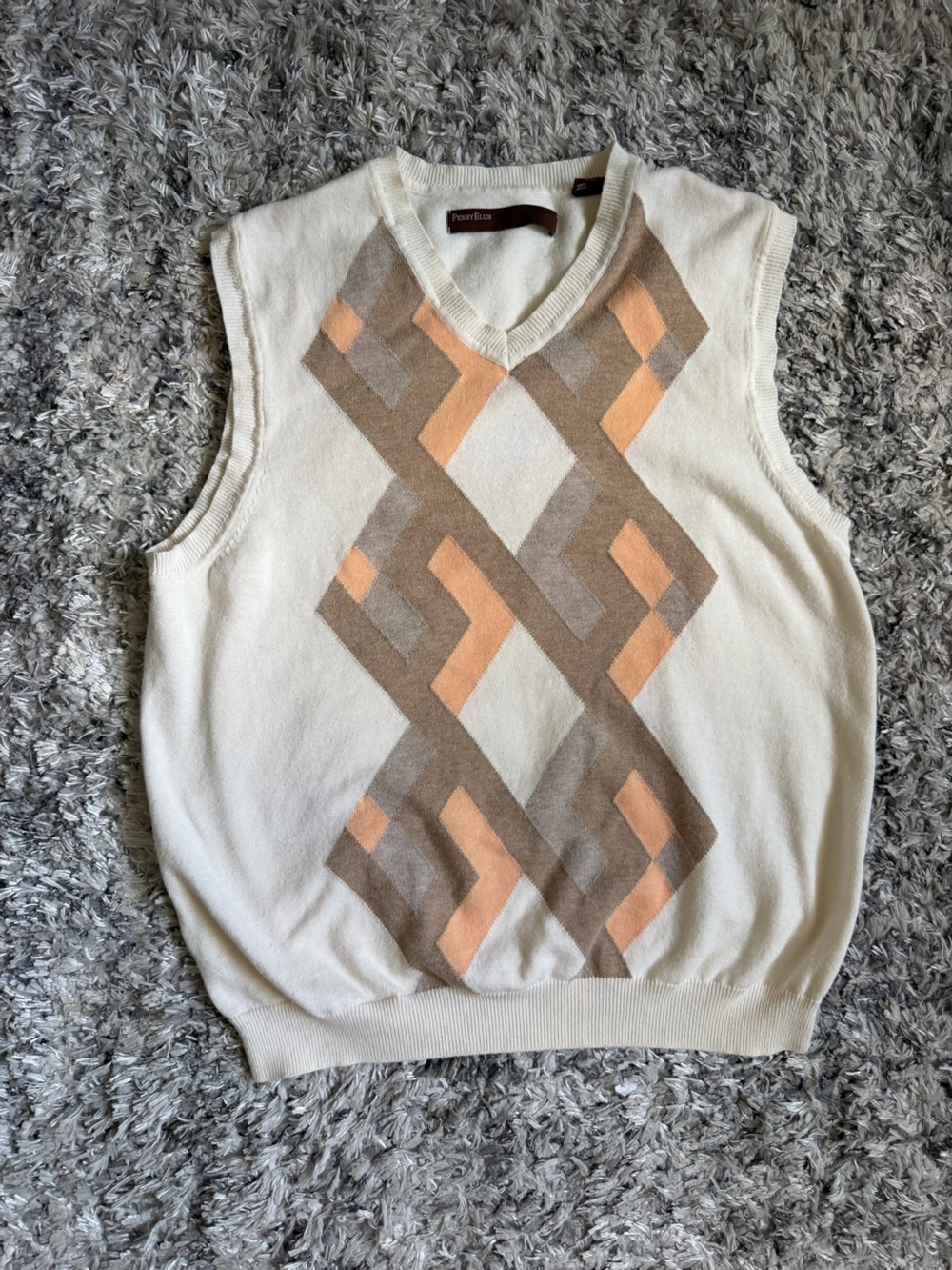 Perry Ellis Cream V-Neck Knit Vest with Peach & Taupe Geometric Design